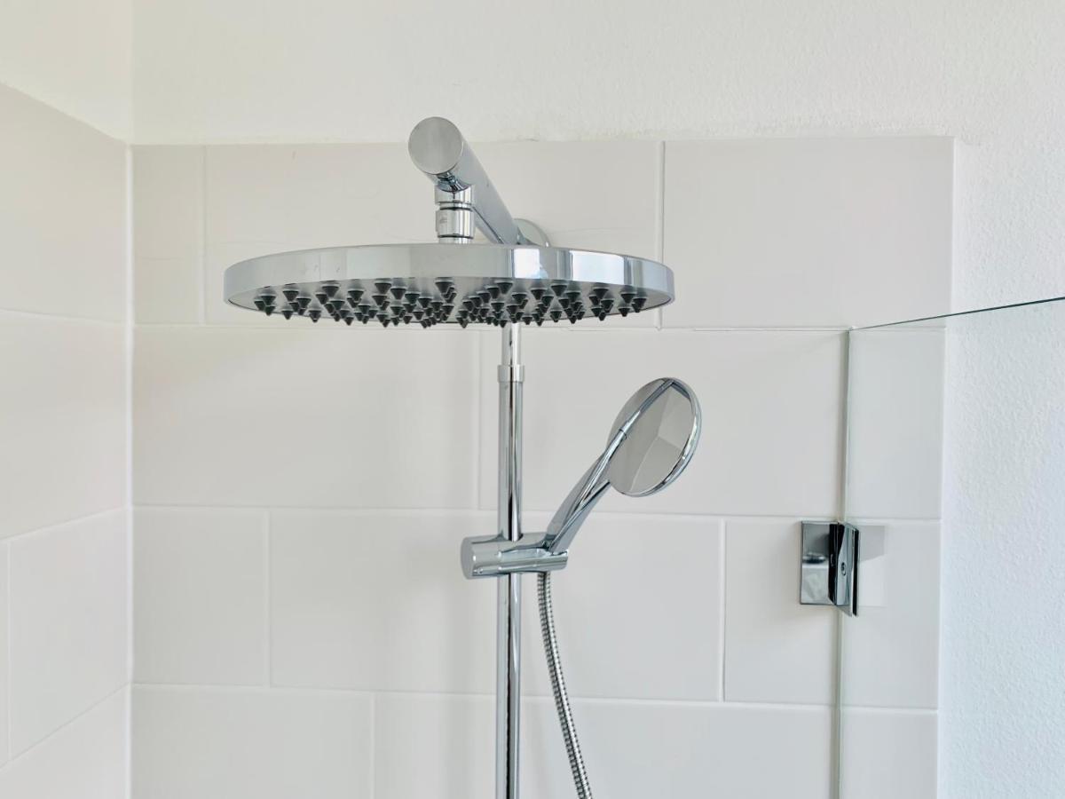 Moderner Bungalow, 20 Minuten Bis Hannover City, 24H Check-In 加尔布森 外观 照片
